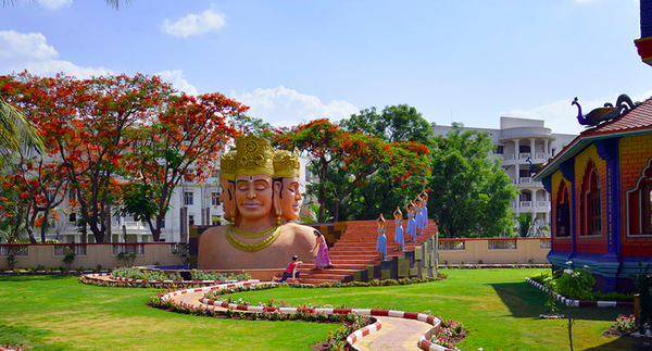 Raj Kapoor Memorial Garden Raj Kapoor Memorial Overview and Garden
